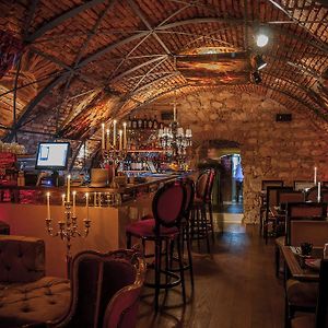Casa Albert Boutique & Restaurant